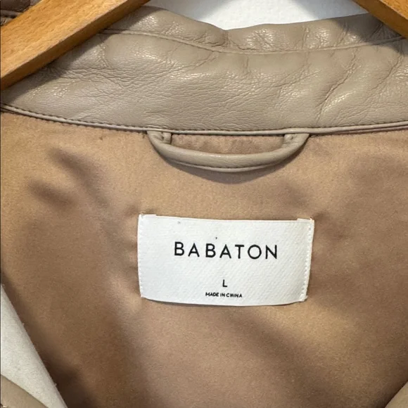 Babaton Pelli Shirt Jacket Vegan Leather Button-Down Relaxed Fit Cream SzL - Picture 6 of 14